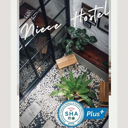 니스 호스텔  푸껫 외부 사진
